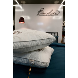 Подушки з бамбукового волокна і мікрогелю з короною